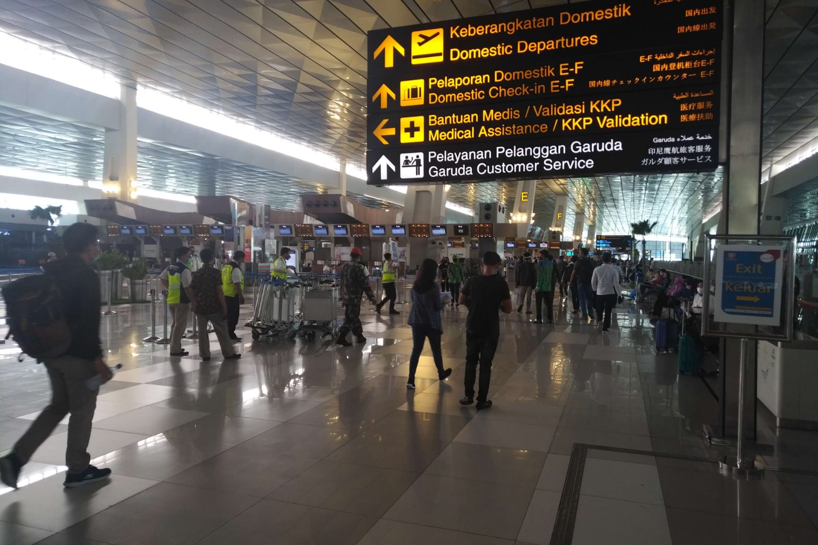 soekarno-hatta-airport-report-shows-980-flight-service-a-day-during-asean-summit