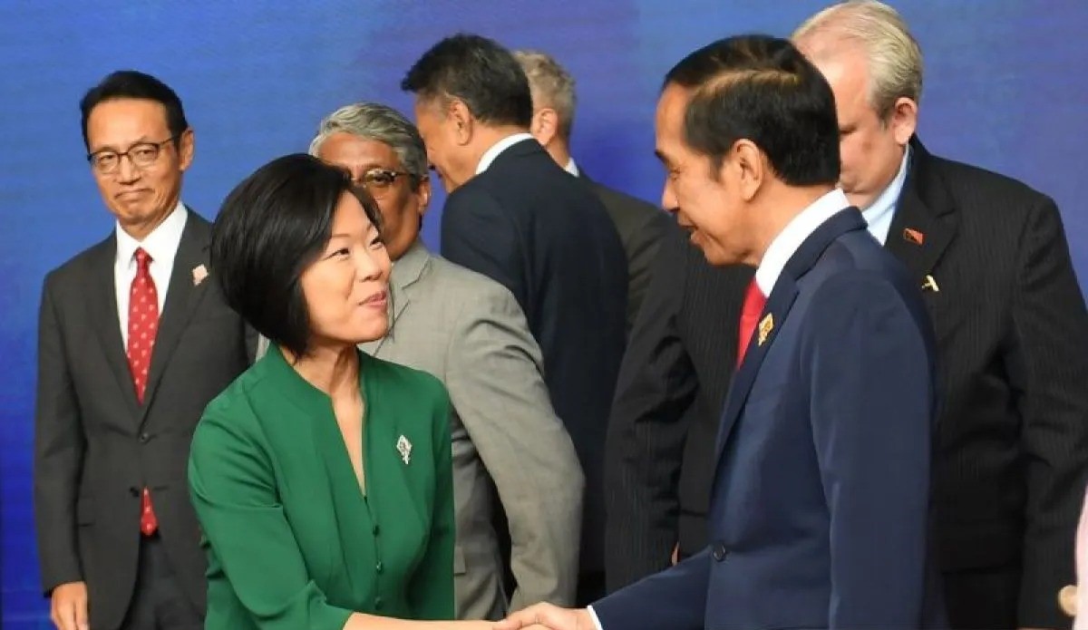 jokowi-invites-ais-forum-members-to-jointly-face-global-challanges
