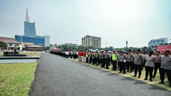 police-guarantees-safety-for-u-17-fifa-world-cup-contestants-in-surabaya