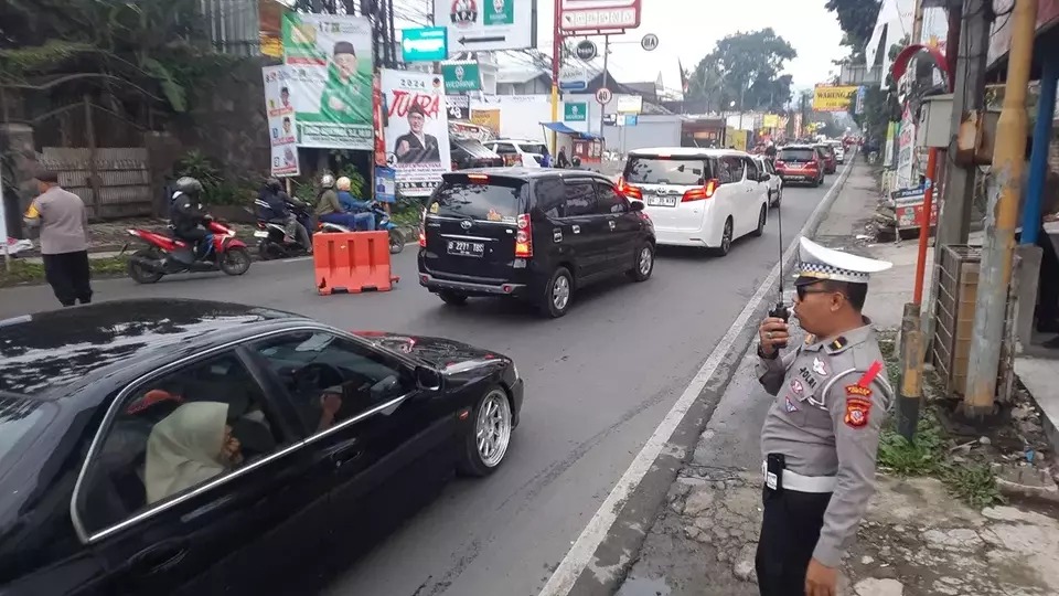suppressing-congestions-police-implement-contraflown-engineering