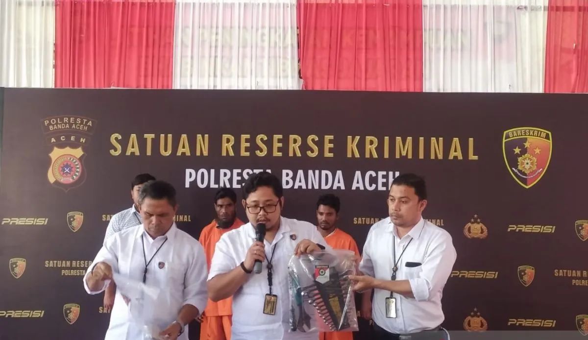 aceh-police-questions-expert-in-rohingya-smuggling-case