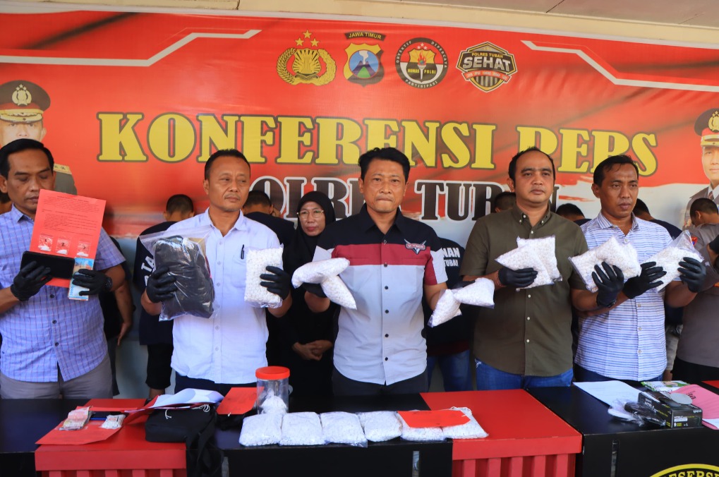 police-seize-20200-carnophen-pills-from-drug-network