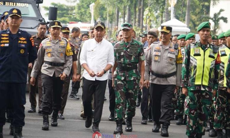 West Java Police Chief Attends Deployment Parade for Election Security