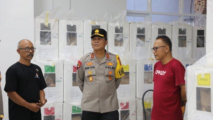 bali-regional-police-conducts-tight-security-operations-around-election-logistics-warehouses