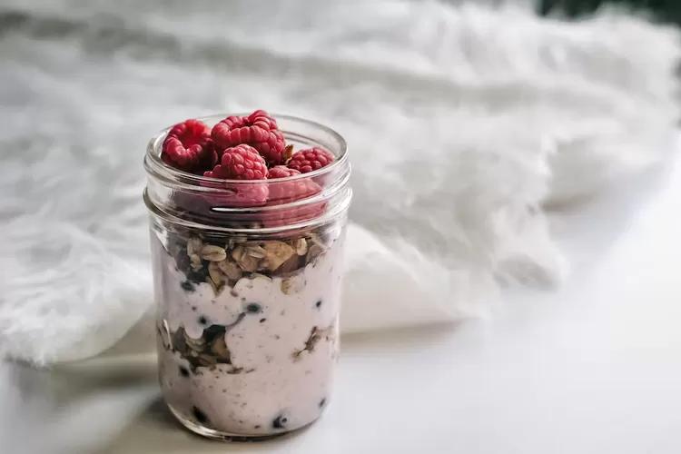 Berbeda dengan Oatmeal Lain, Ini Sederet Khasiat Overnight Oats yang Tak Kalah Sehat