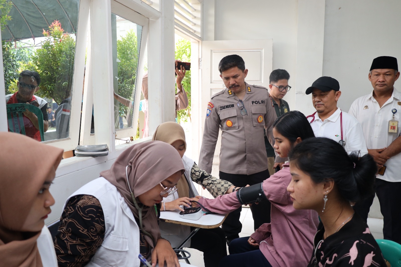 Polda Banten Gelar Bakti Kesehatan Gratis Untuk Masyarakat