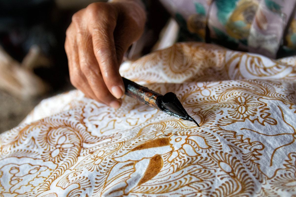 Tak Banyak yang Tahu, Ini Ternyata Arti dari Kata "Batik"