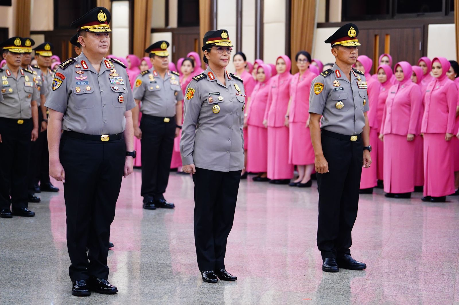 49 Perwira Tinggi Polri Naik Pangkat, Dua Naik Menjadi Komjen