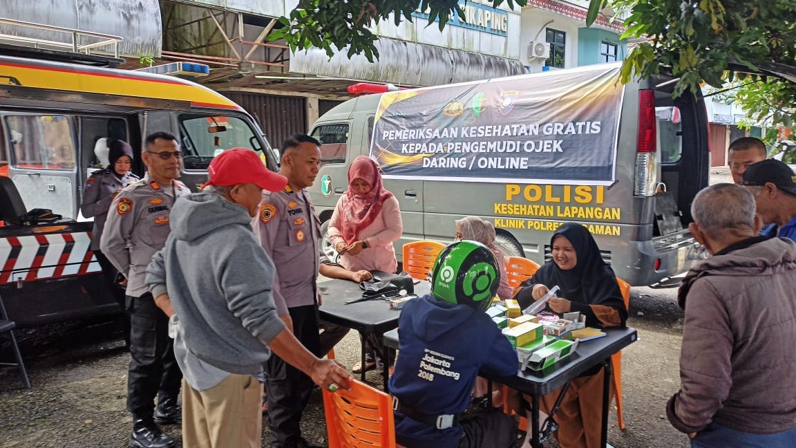 Dalam Rangka HUT Bhayangkara Ke 79, Polres Pasaman Gelar Pemeriksaan Kesehatan Gratis Pengemudi Ojek Daring