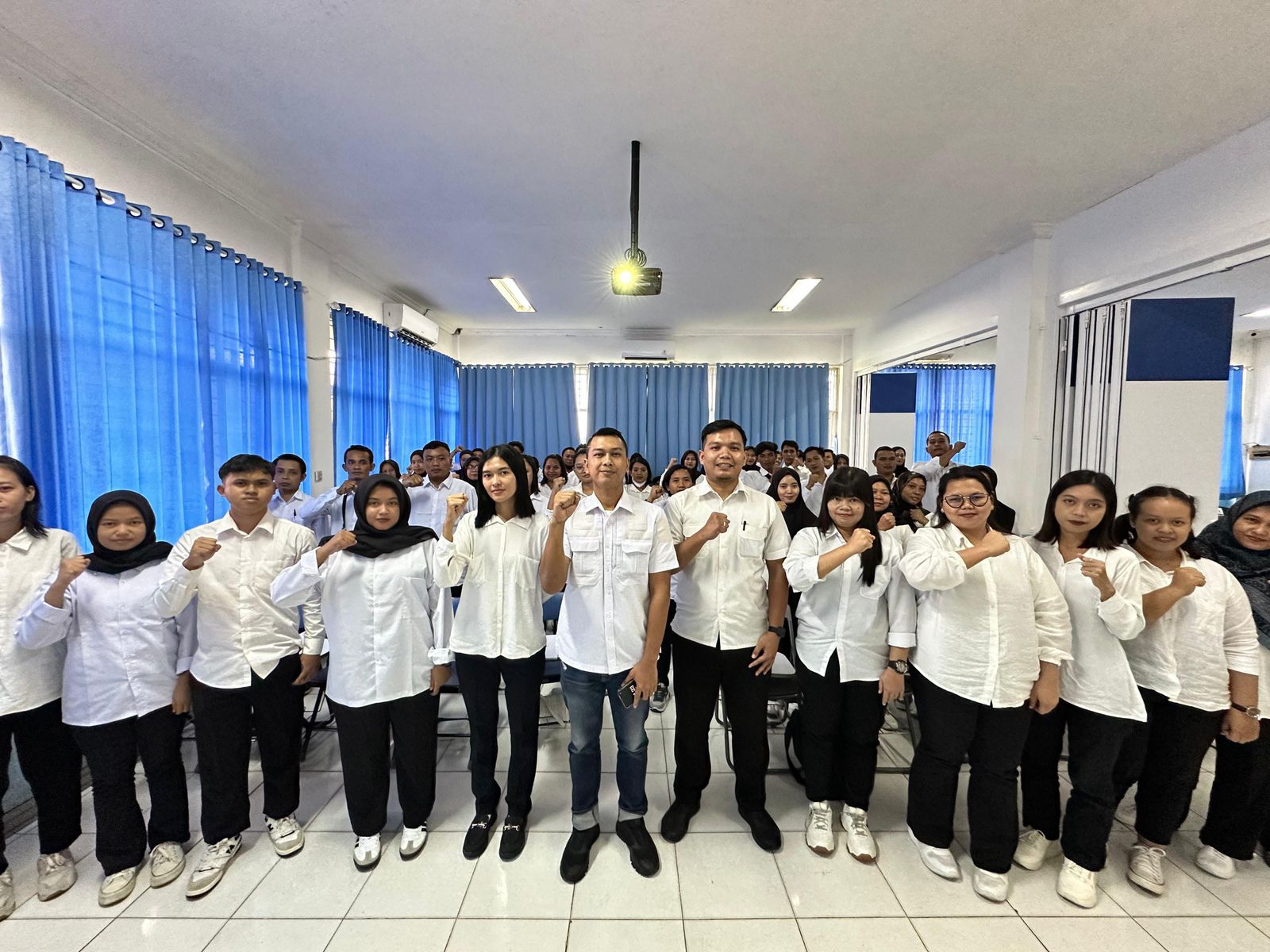 Densus 88 dan KP2MI Sosialisasikan Pencegahan Radikalisme kepada 302 Calon PMI
