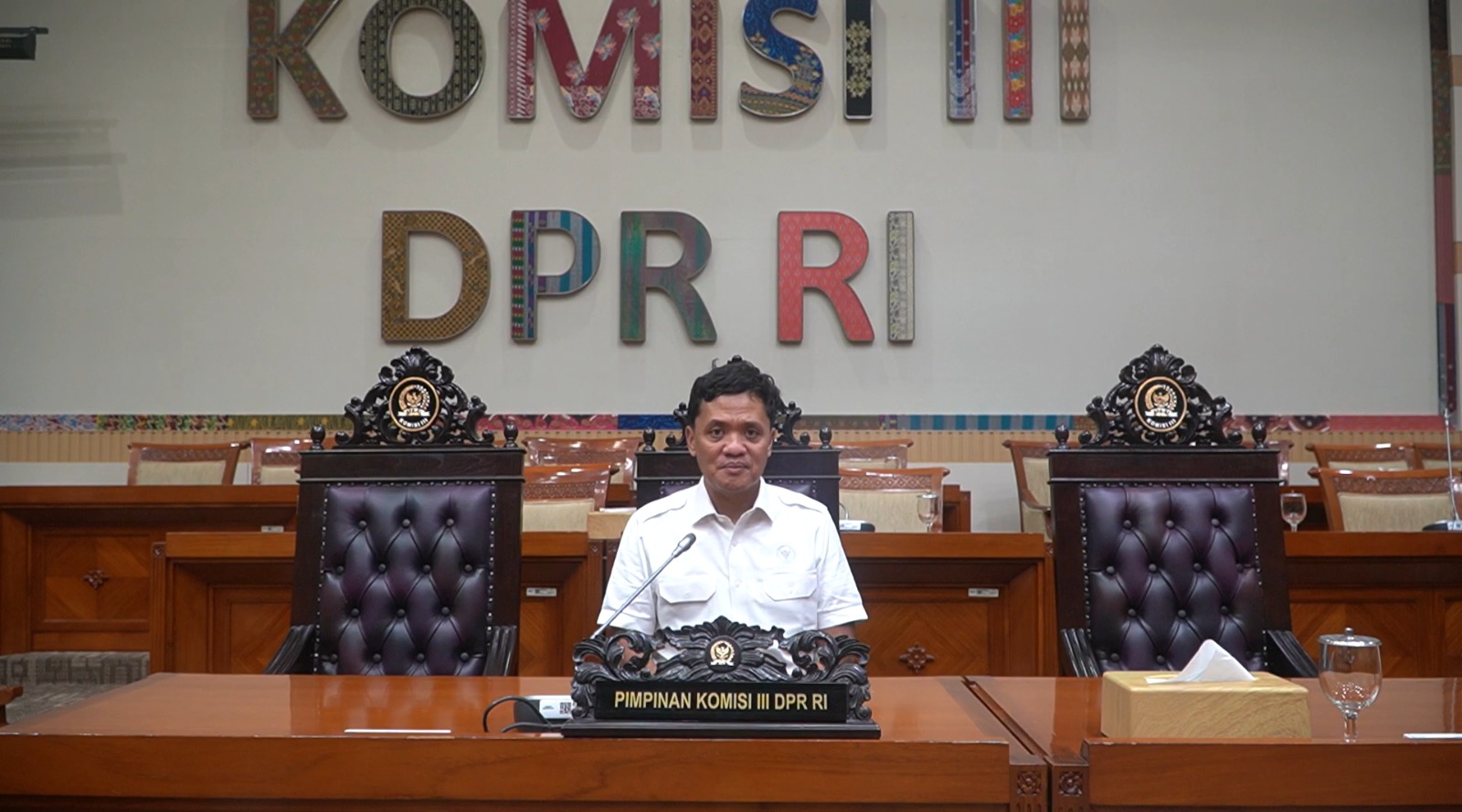 Ketua Komisi 3 DPR Harap Polri Selalu Jadi Garda Terdepan di Usia ke-79
