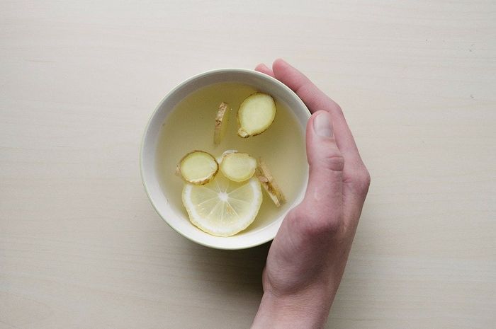 Ini Dahsyatnya Efek Air Lemon Campur Jahe