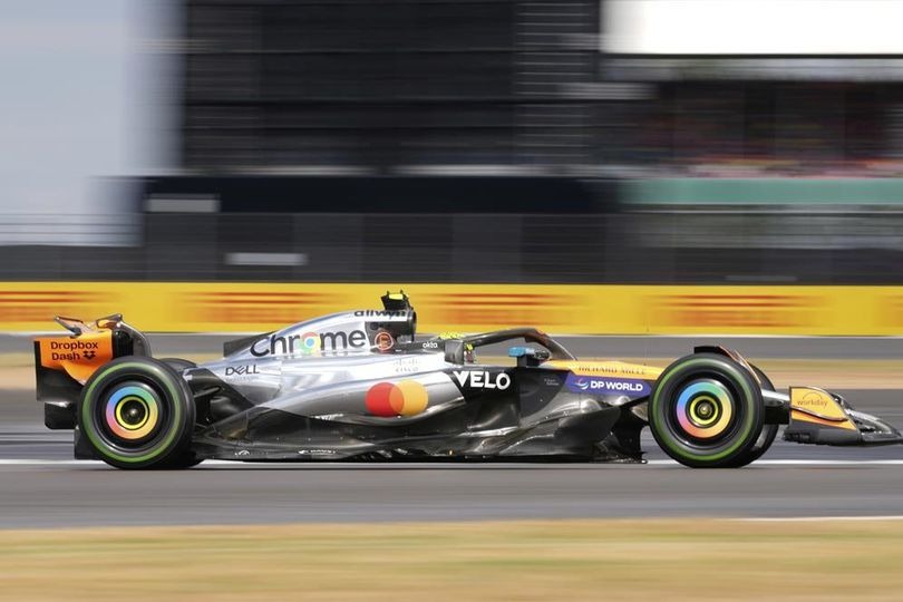 Pembalap McLaren Lando Norris Juarai Formula 1 GP Inggris 2025