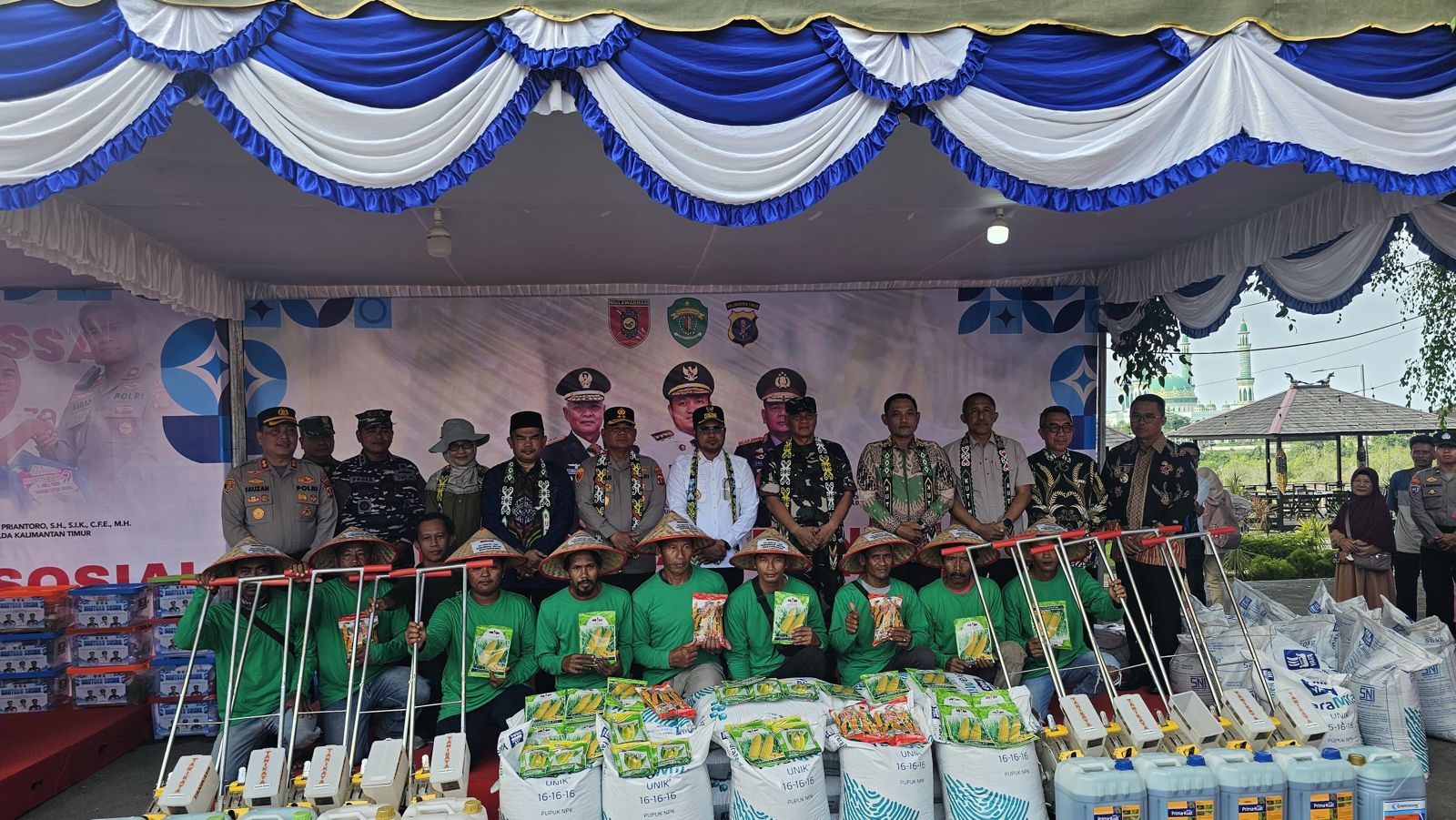 Polres Kutim Berikan Alsintan Kepada Kelompok Tani, Bentuk Wujudkan Ketahanan Pangan