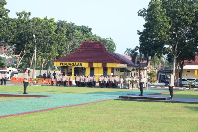 Kapolda Babel Sampaikan Kepada Jajaran untuk Kawal Jika ada Masyarakat yang Unjuk Rasa dari Awal Sampai dengan Tujuan