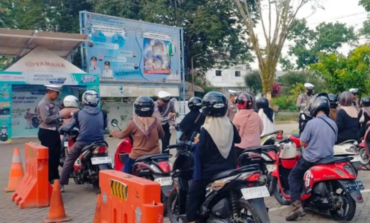 Sebanyak 428 Pengendara Ditindak Pada Operasi Patuh Intan 2025 di HST