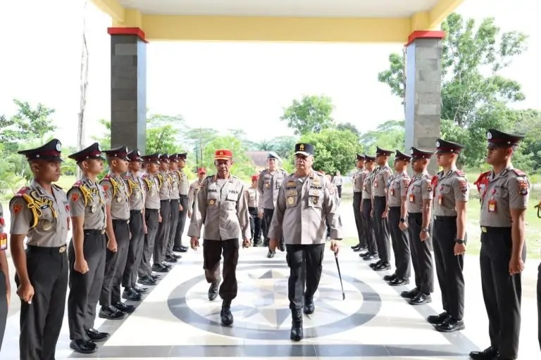 Kapolda Babel Tinjau Langsung Siswa Diktuk di SPN dan Tegaskan Jadilah Anggota Polri Yang Dicintai Masyarakat
