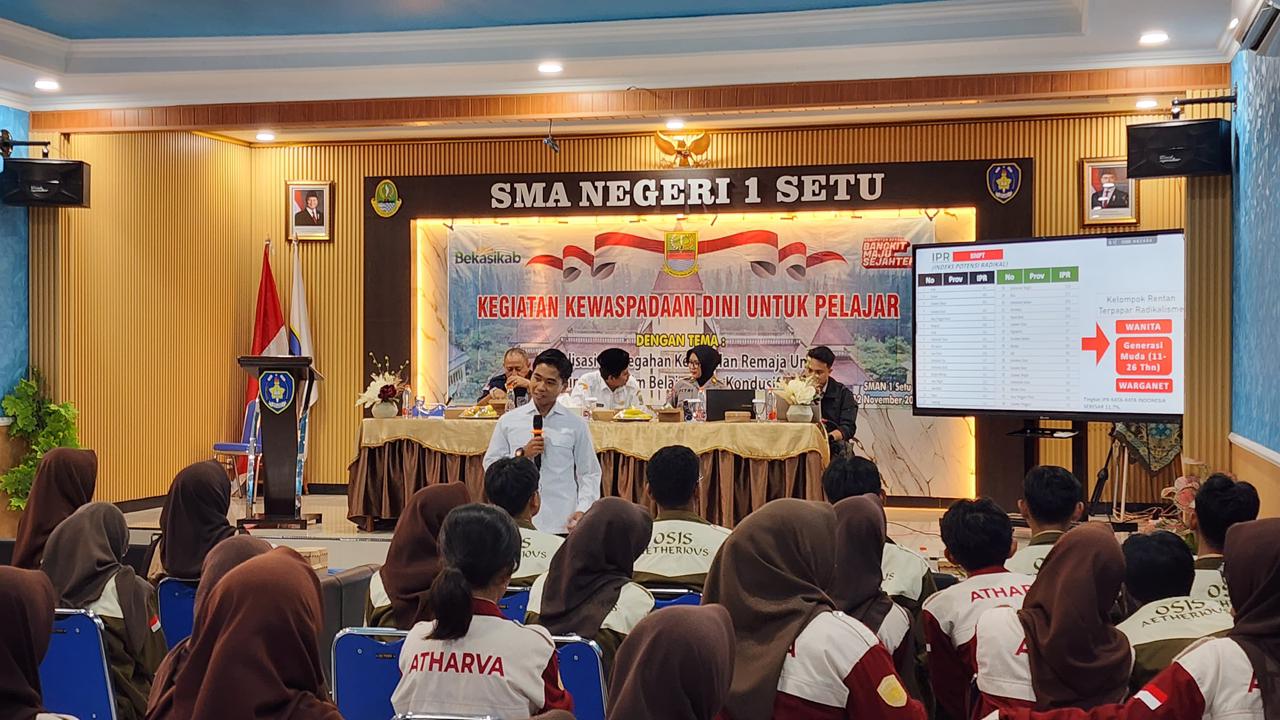 Densus 88 AT Polri Gelar Sosialisasi Kewaspadaan Dini Bagi Pelajar di Bekasi