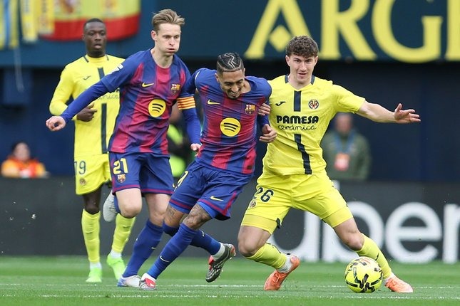 Barcelona Tutup Tahun 2025 dengan Kemenangan 2-0 di Kandang Villarreal