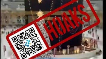 [HOAKS] Ka'bah Dihiasi Ornamen Natal