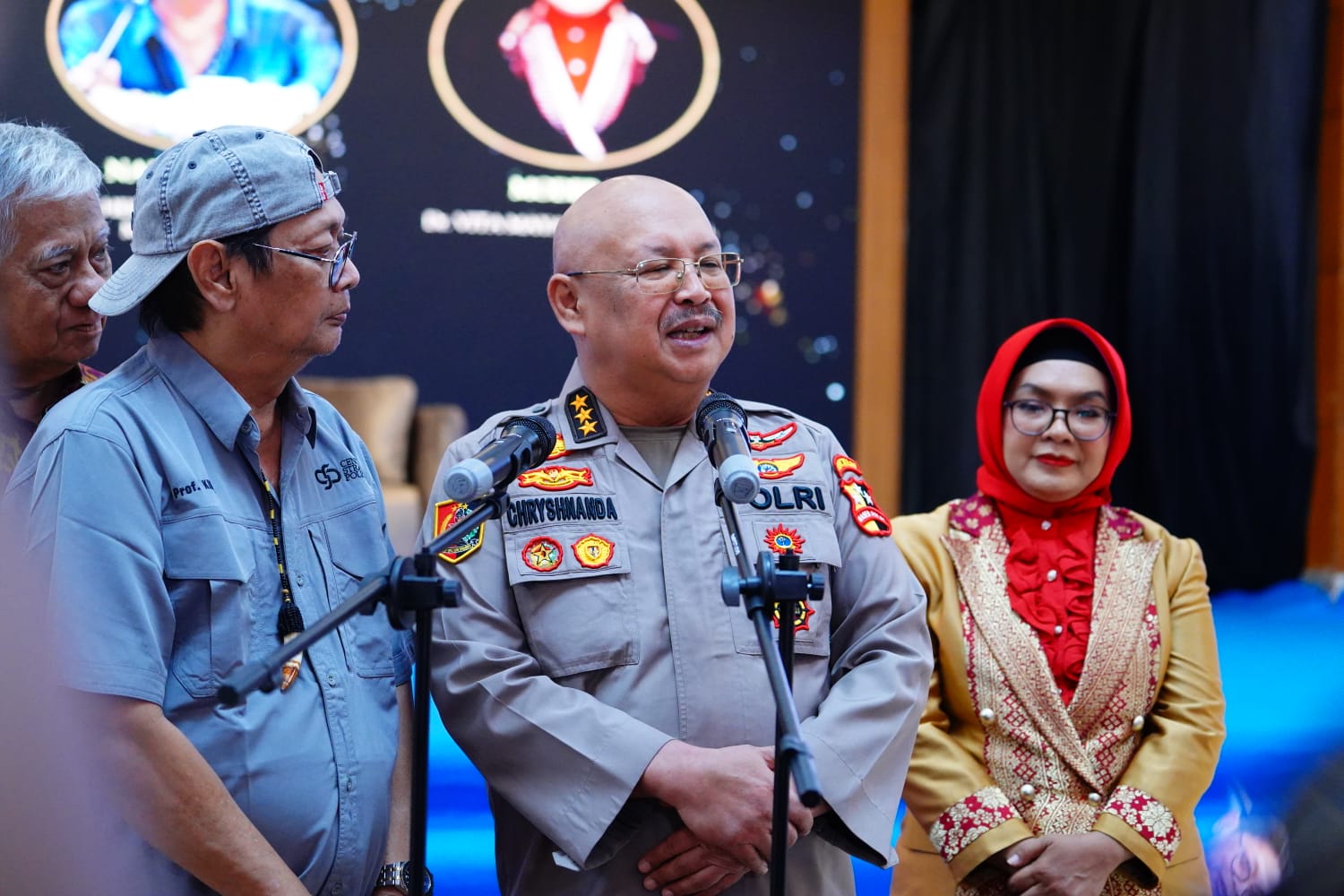 Bedah Buku “Alter Ego Listyo Sigit Presisi”, Prof. Hermawan Paparkan Dinamika Kebijakan Kapolri di Tengah Reformasi Polri