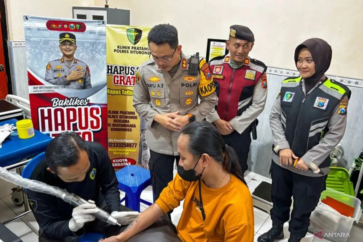 Peringatan ke-74 Korps Sabhara, Polres Situbondo Gelar Program Hapus Tato Gratis