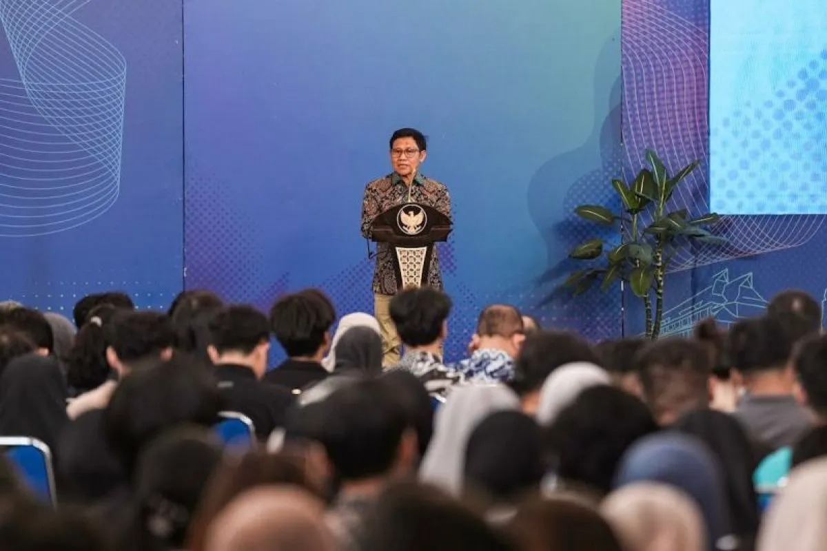 Menko PM: Indonesia Tak Boleh di Zona Tanggung, Harus Naik Kelas