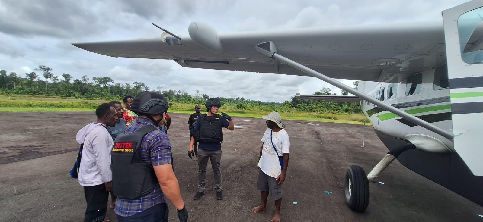 Korowai Diguncang Tembakan: 13 Lubang Peluru Terungkap, Satgas Damai Cartenz Perkuat Pengamanan di Tiga Wilayah