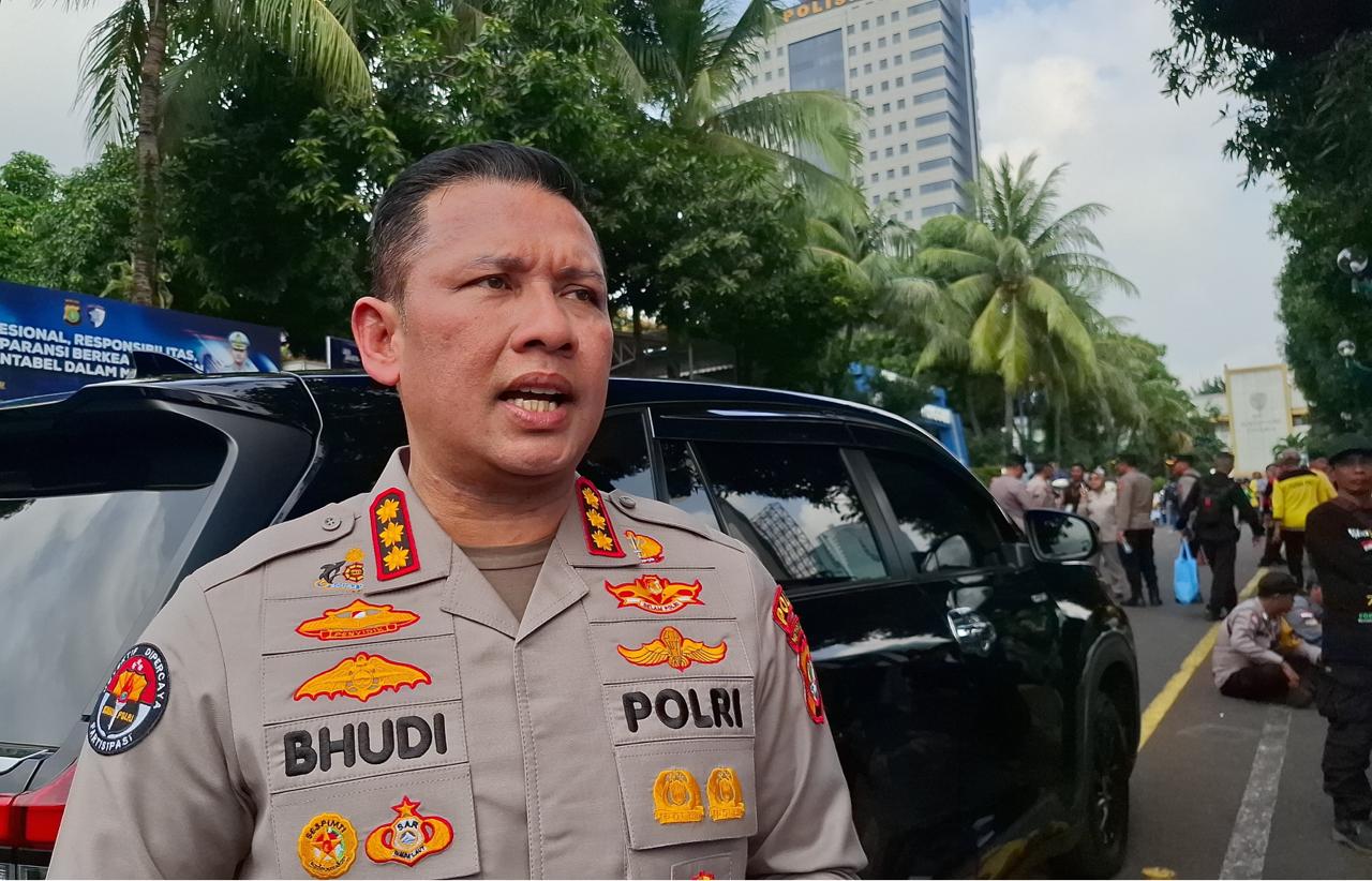 Polda Metro Jaya Jelaskan Alasan Penangguhan Penahanan Bahar bin Smith