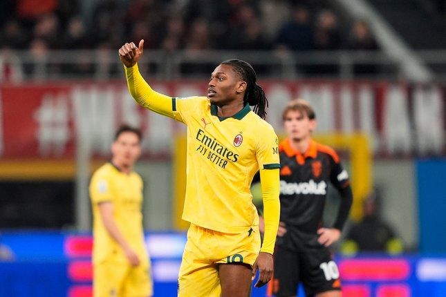 AC Milan Gagal Amankan Tiga Poin atas Como Ditahan 1-1