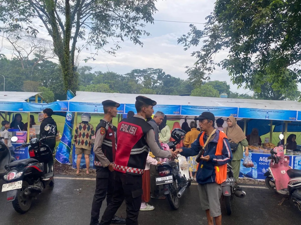 Pengamanan Ramadan, Ditsamapta Polda Kaltim Pastikan Masjid dan Pasar Kondusif