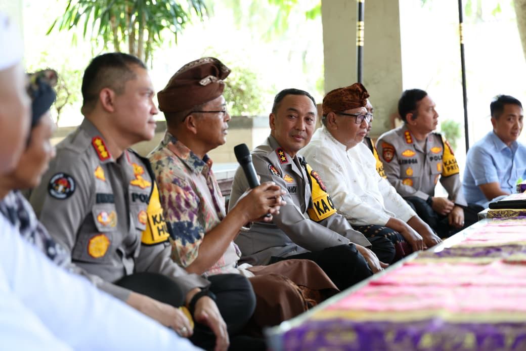 Perkuat Silaturahmi, Kapolda Sumsel Lakukan Lawatan ke Perkumpulan Adat Bali